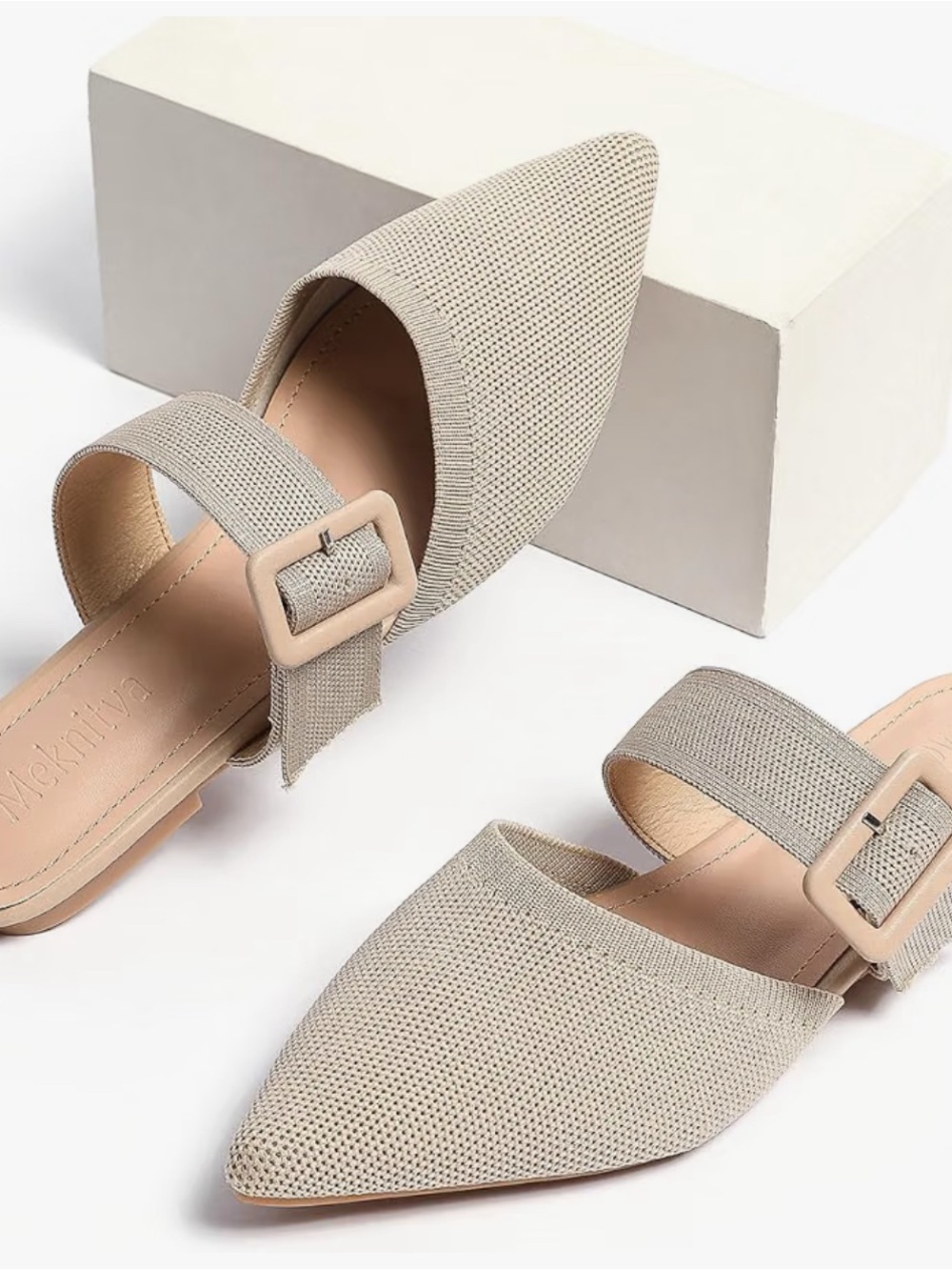 Women’s Pointed Toe Buckle Mules in Beige